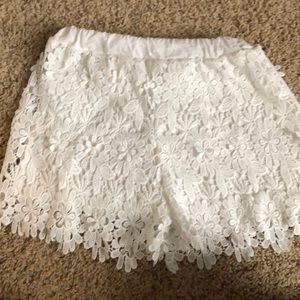 Lace white shorts